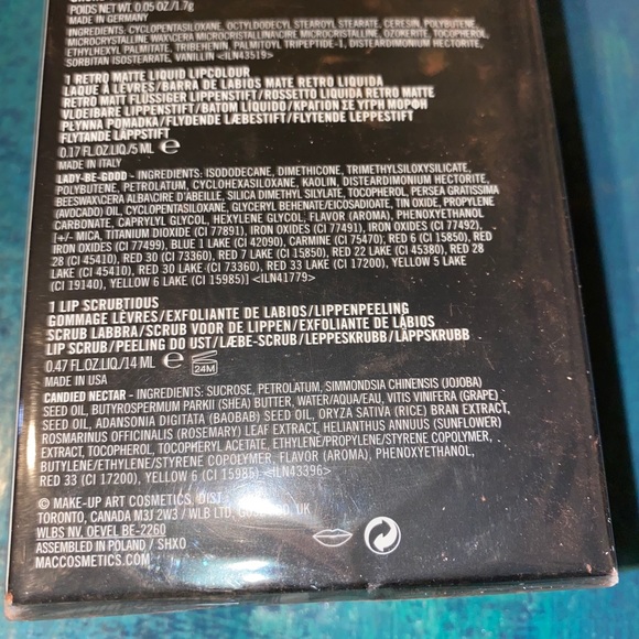 NWT MAC TRAVEL EXCLUSIVE LIP KIT - Picture 3 of 7